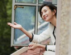 开云体育平台APP-詹姆斯冠军级表现彰显统治力，雷霆防守锁死快船揭示季后赛蓝图