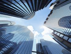 开云体育-沉默的哨兵与坚韧的斗士，奥亚尔萨瓦尔的一击与安哥拉的鏖战