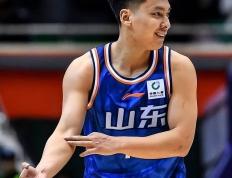 开云平台-包含国内球员出色表现备受关注，成为球队中坚力量的词条