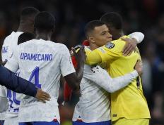 开云体育官网-哥伦比亚力克巴西，姆巴佩关键制胜的简单介绍