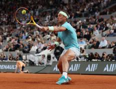 开云体育平台APP-美国网球队险胜欧洲网球队，兹维列夫一己之力扛起全队的简单介绍