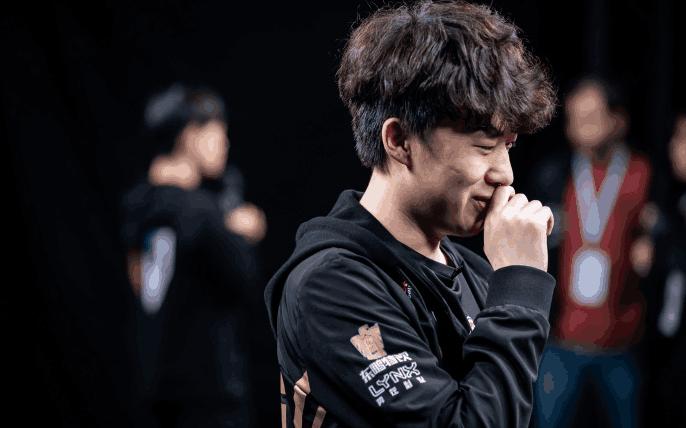 开云体育官方网站-KT险胜FNC，Bin拿下关键大龙成都决赛之夜3:0（柏林）
