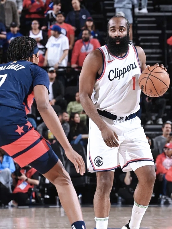 开云体育官方网站-关于火箭胜活塞，哈登27+10助攻表现出色的信息