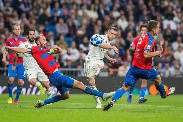 开云体育中国-拉齐奥遭遇惨败，欧冠席位悬了