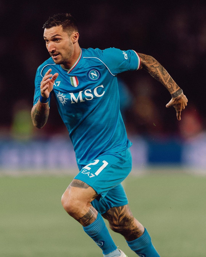 开云APP-比利时对阵那不勒斯，努涅斯数据全面爆炸