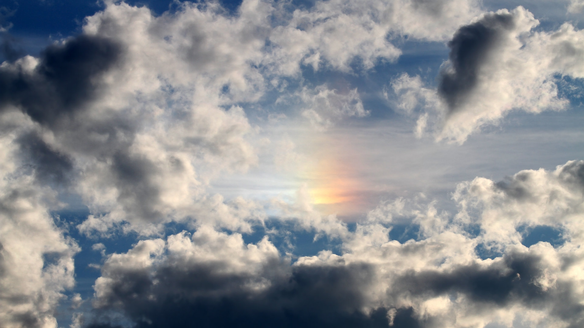 开云体育登录-姆巴佩的闪电撕裂希腊迷雾,当个人天才破解AC米兰的战术迷宫